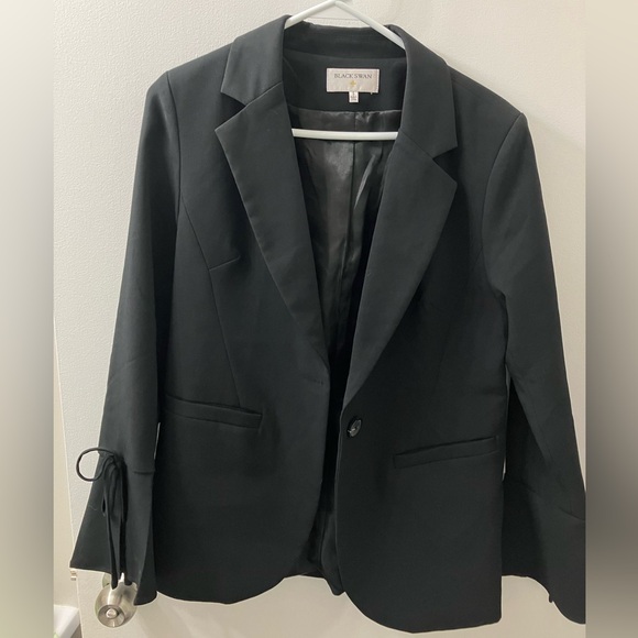 Black Swan Blazer with Ties on Sleeves - Picture 1 of 3